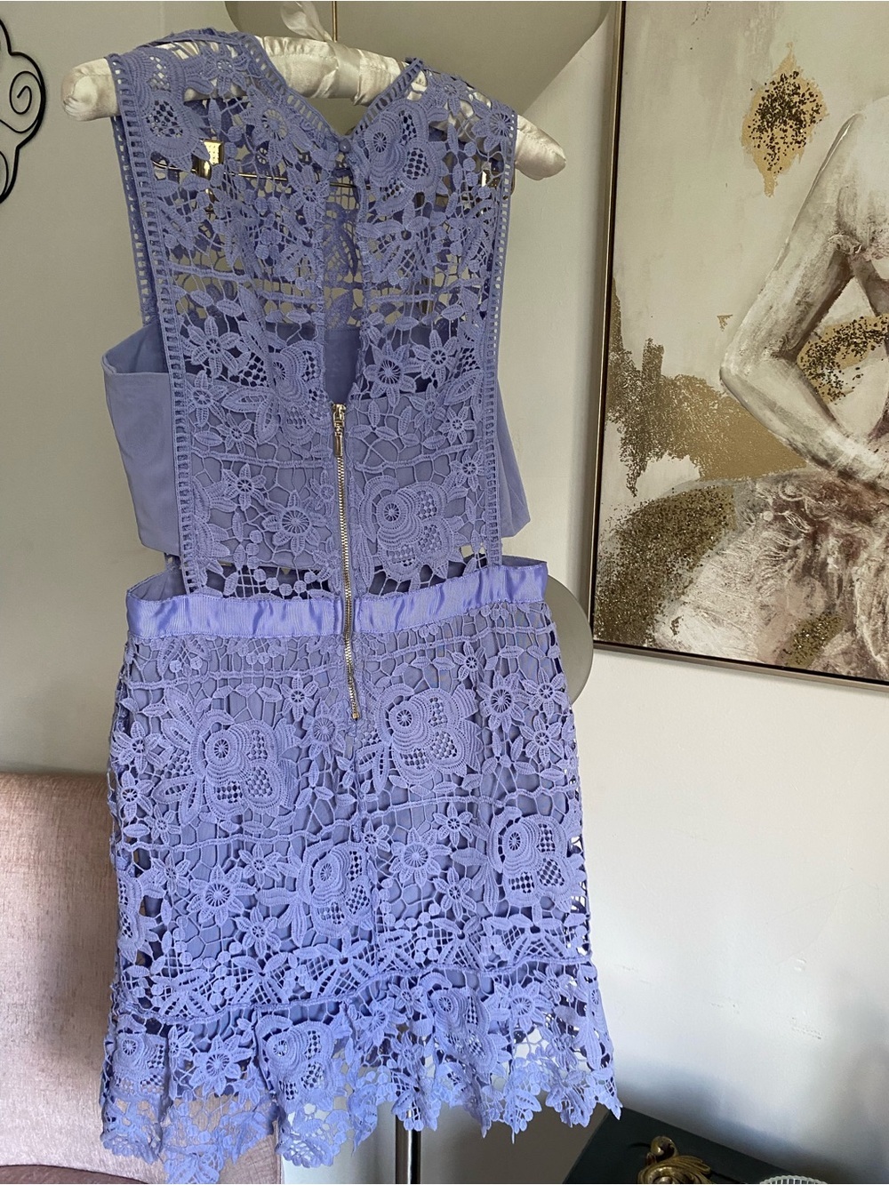 ROMEO & JULIET COUTURE LILAC LACE DRESS - Picture 8 of 13